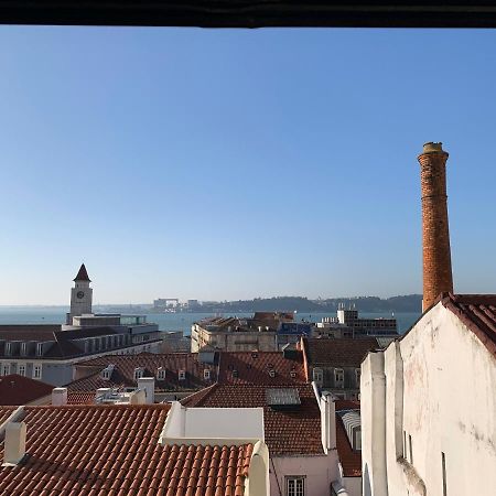 Lv Premier Bica Apartment Lisbon Luaran gambar