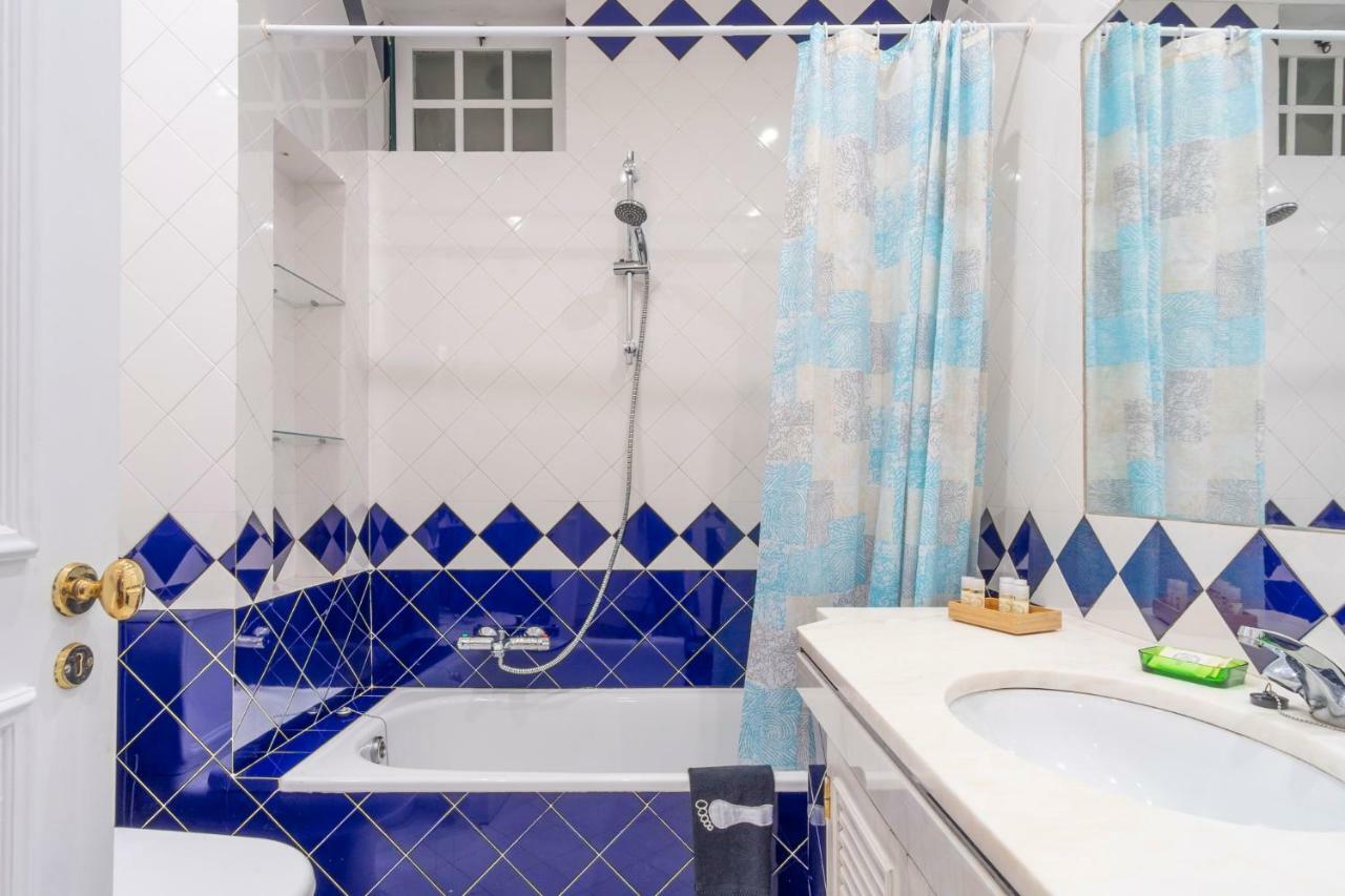 Lv Premier Bica Apartment Lisbon Luaran gambar